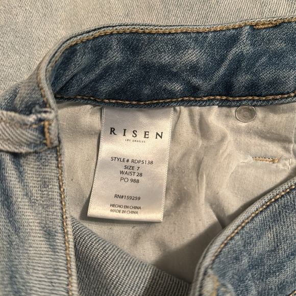 Women’s Risen Jeans, size 7/28 - Picture 7 of 8